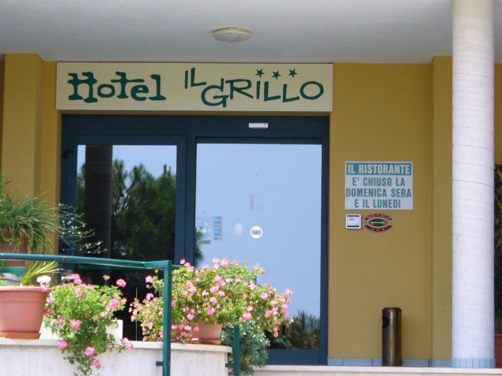 Hotel Ristorante Il Grillo Acquaviva Picena Eksteriør bilde