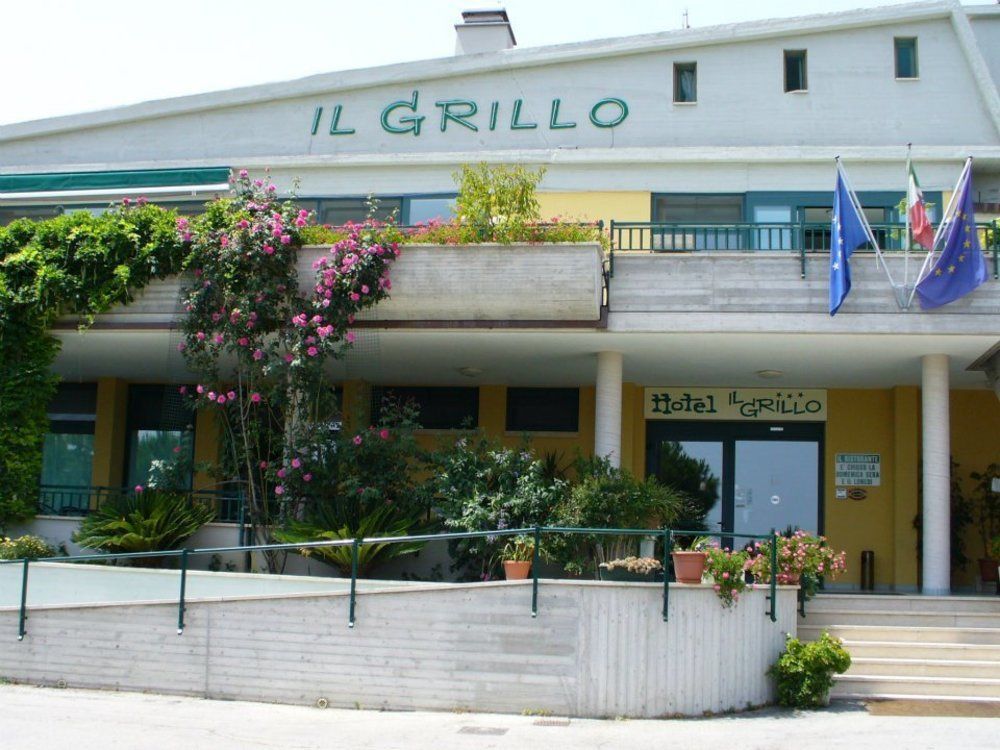 Hotel Ristorante Il Grillo Acquaviva Picena Eksteriør bilde